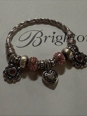 🌸 BRIGHTON Silver Charms Bangle Bracelet! Great gift idea 🌸